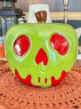 Disney Villians Snow Whites Poison Apple cookie jar